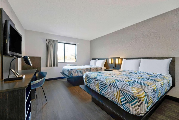 Motel 6-Oak Creek, WI Main image